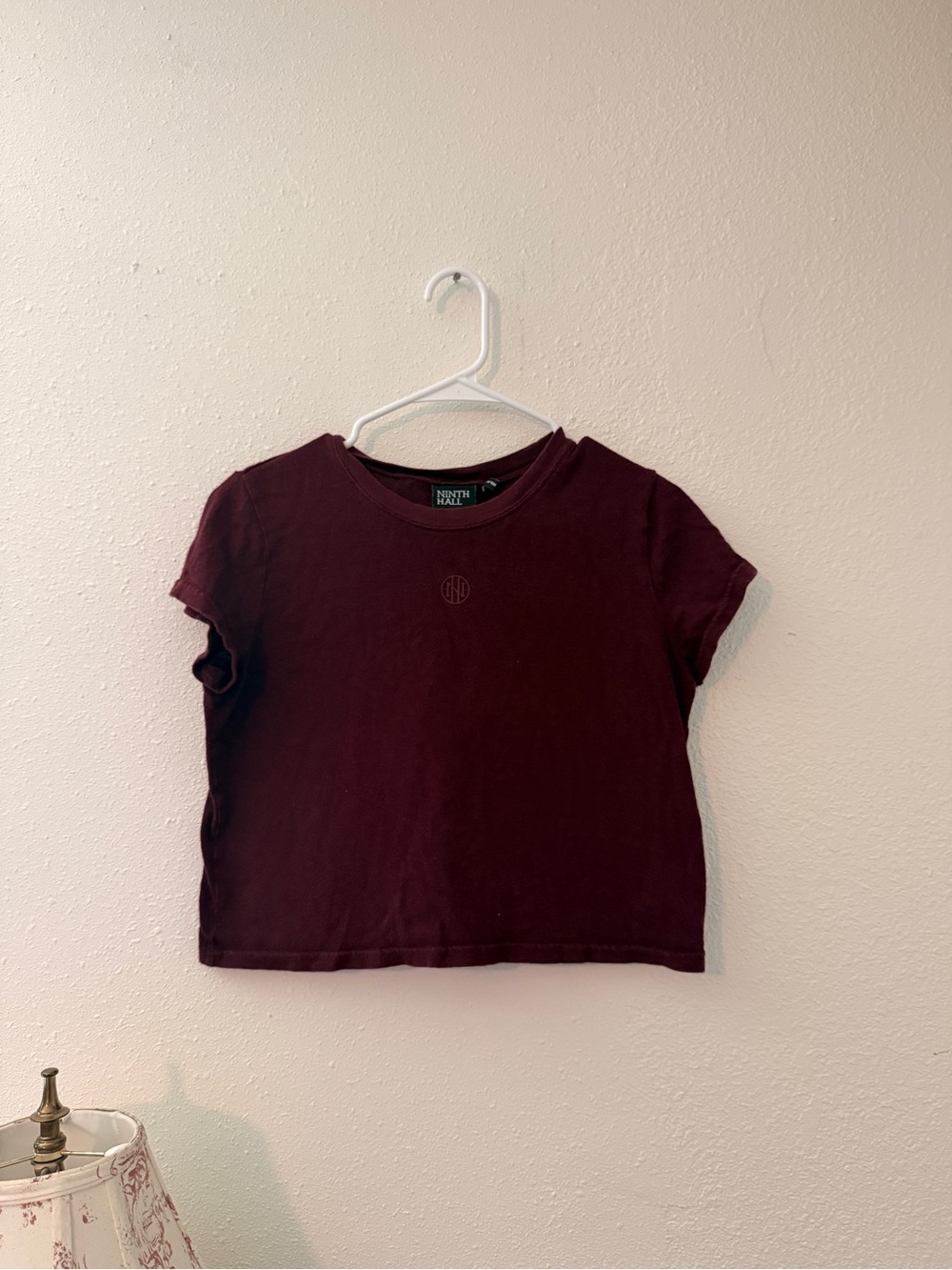 North Hall Short Sleeve Tee in Burgundy